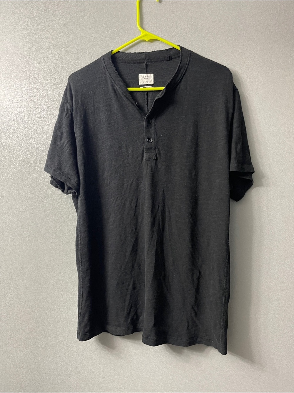 Rag & Bone Classic Short Sleeve Henley shirt.  Xl